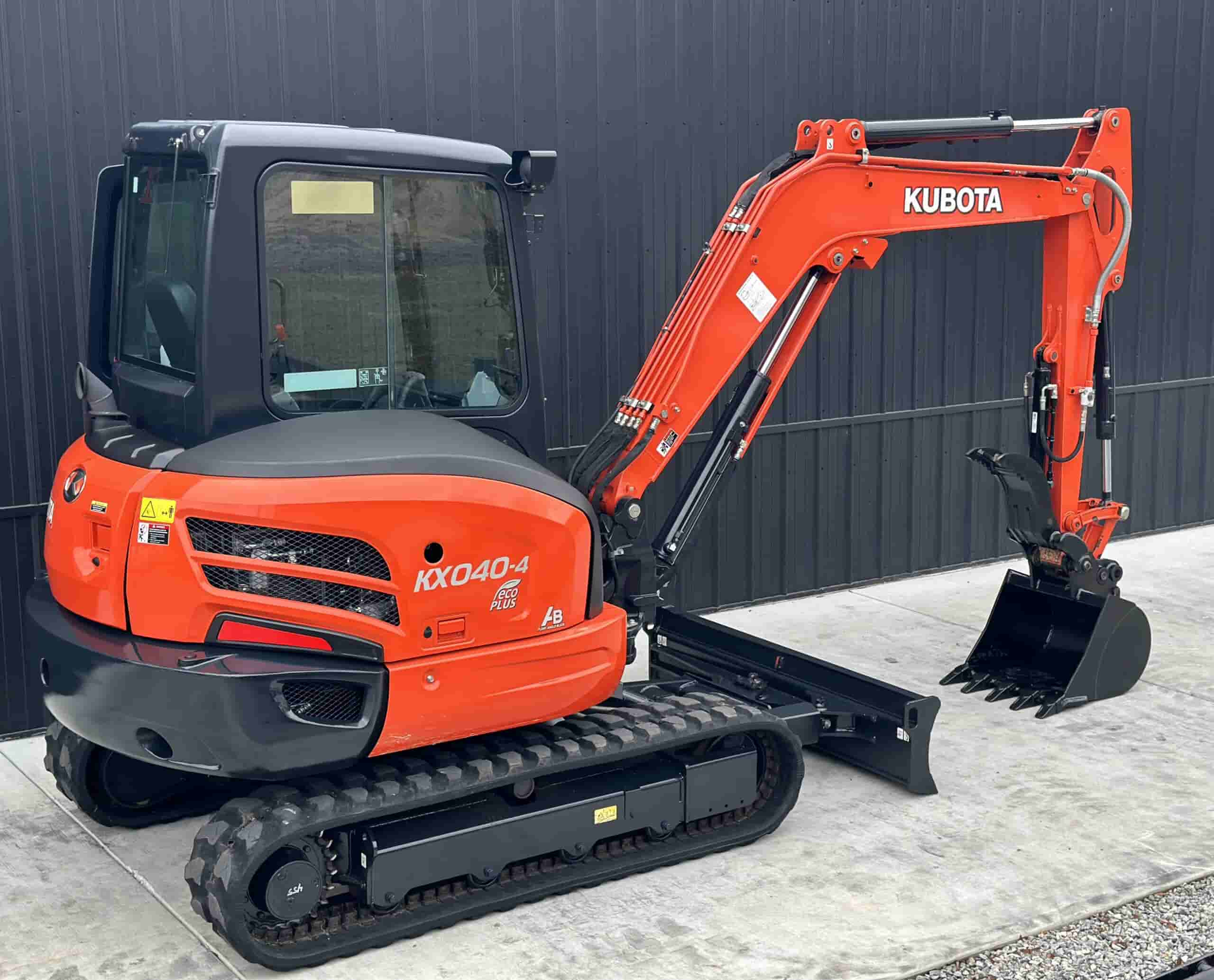 2019 KUBOTA KX040-4
